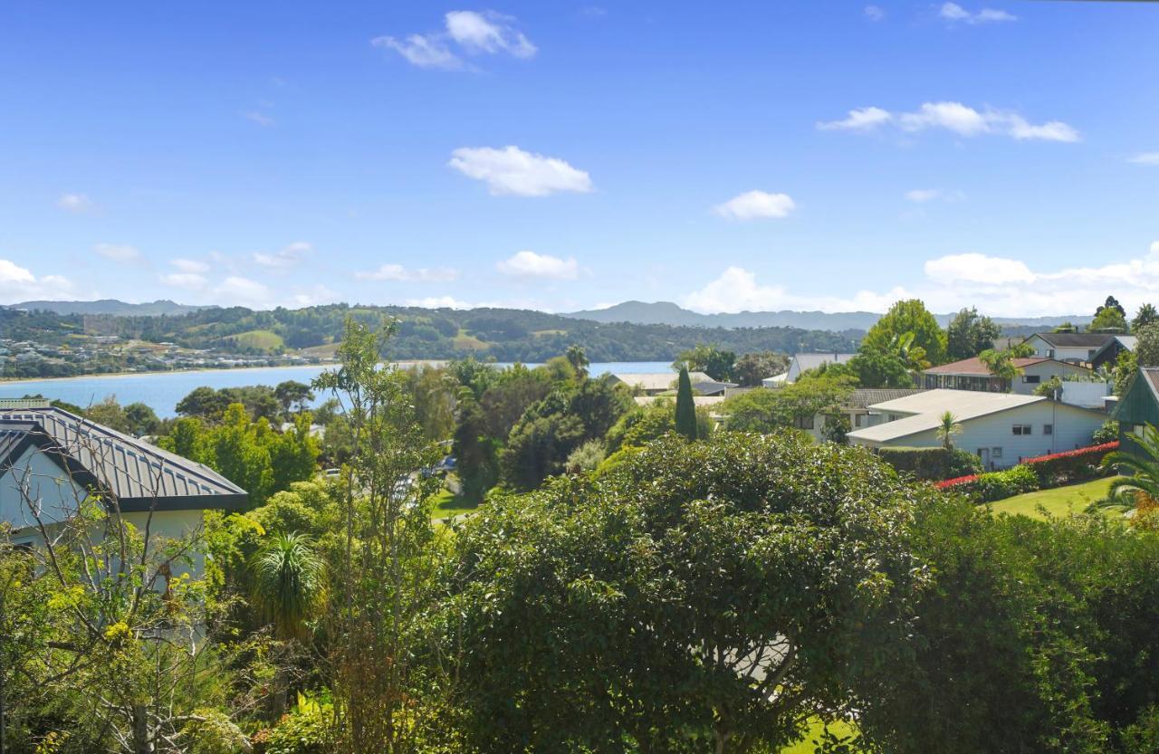 Serene At Snells - Snells Beach Bach Exterior photo